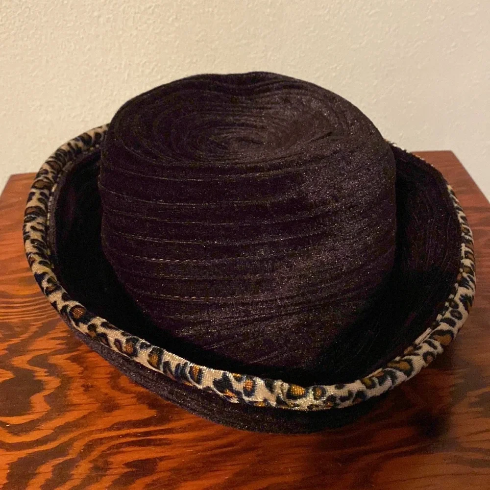 Vintage Brown Leopard animal Print Fur Bucket Hat bohemian boho hat y2k vtg